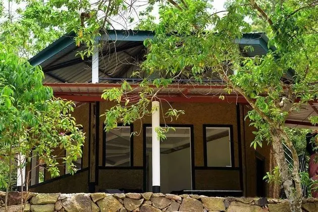 Basic Kır Evi, Sigara İçilmez, Bahçe Manzaralı