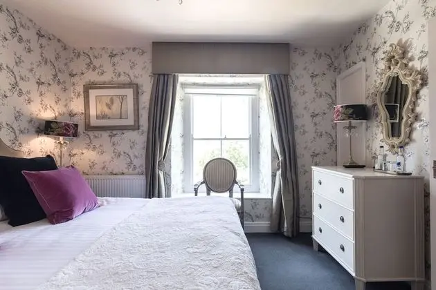 Tek Büyük veya İki Ayrı Yataklı Oda, Banyolu/Duşlu, Bahçe Manzaralı (Room 1)