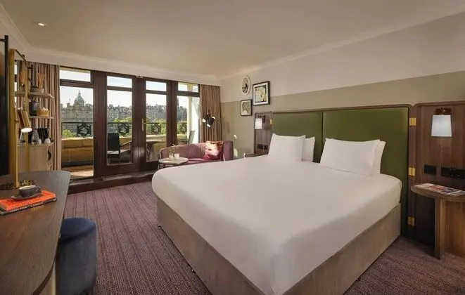 Deluxe Oda, 1 Çift Kişilik Yatak (Deluxe Room Castle View, 1 King Bed)