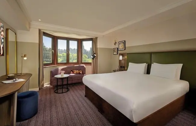 Deluxe Oda, 1 Çift Kişilik Yatak (Deluxe Room Castle View, 1 King Bed)