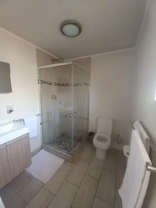 Mount Royal 29 Large 1 Bed with Balcony