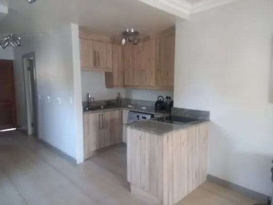 Mount Royal 32 Large 1 Bed