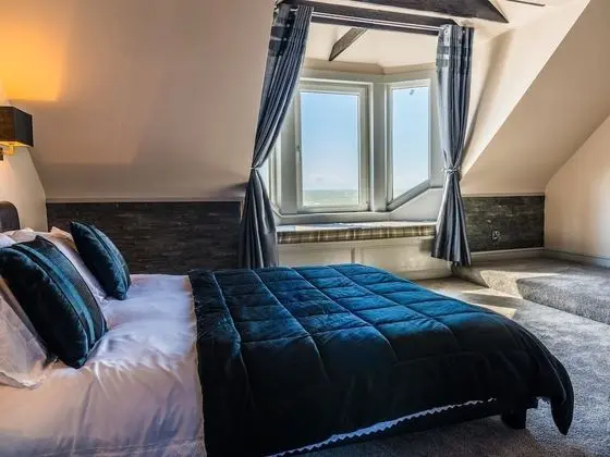 Comfort Tek Büyük Yataklı Oda, Banyolu/Duşlu, Deniz Manzaralı