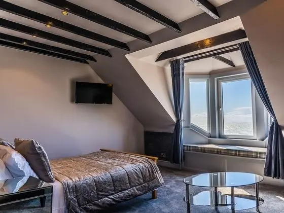 Comfort Tek Büyük Yataklı Oda, Banyolu/Duşlu, Deniz Manzaralı