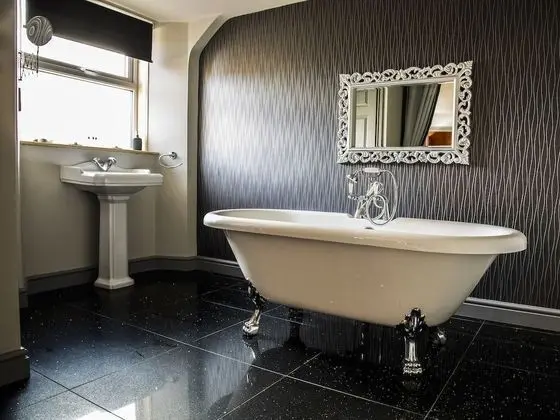 Comfort Tek Büyük Yataklı Oda, Banyolu/Duşlu (Side Seaview)