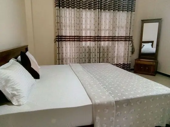 2 Bedrooms Villa