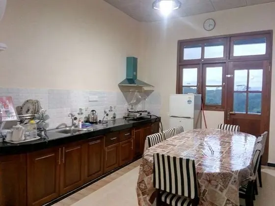 3 Bedrooms Villa