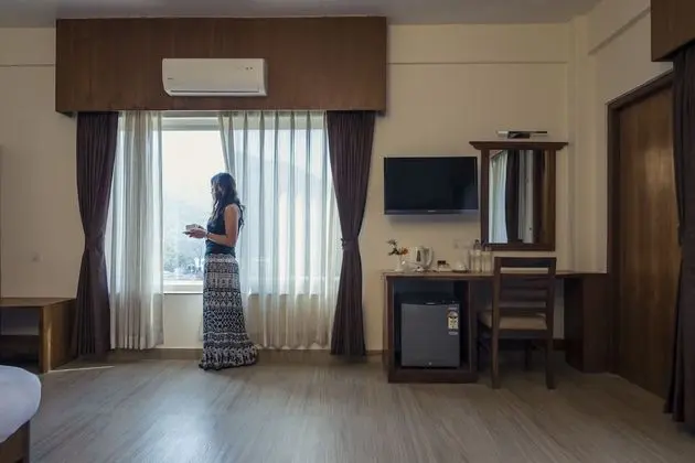 Deluxe Tek Büyük Yataklı Oda, Balkon