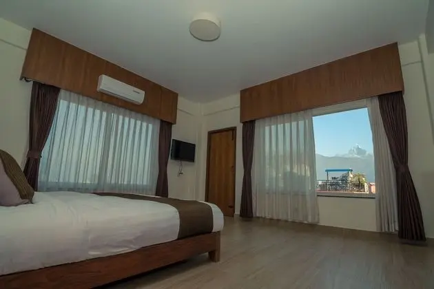 Deluxe Tek Büyük Yataklı Oda, Balkon