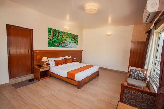 Deluxe Tek Büyük Yataklı Oda, Balkon