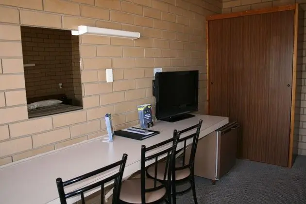 Oda, Sigara İçilmez (Queen + Single Bed)
