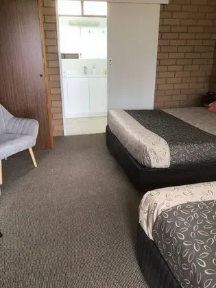 Oda, Sigara İçilmez (Queen + Single Bed)