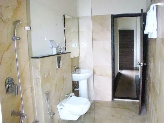 Deluxe Tek Büyük Yataklı Oda, 1 En Büyük (King) Boy Yatak, Balkon, Dağ Manzaralı