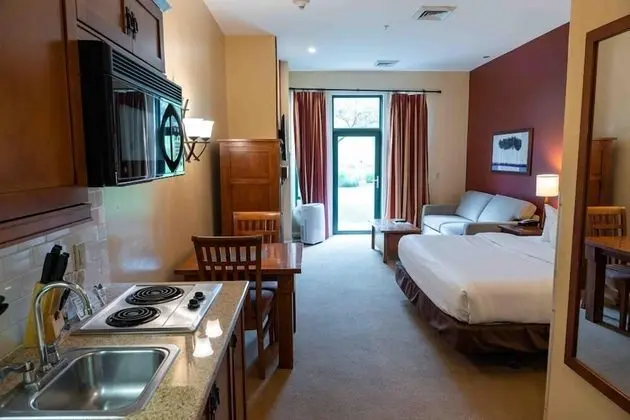 Deluxe Stüdyo, Şömine
