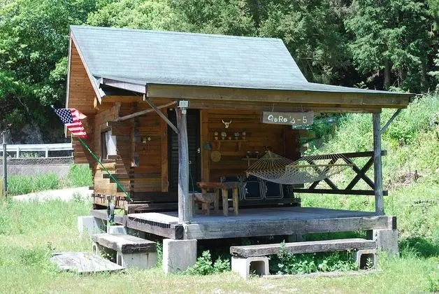 Ev, Sigara İçilmez (Log, for up to 3 People Run of House)