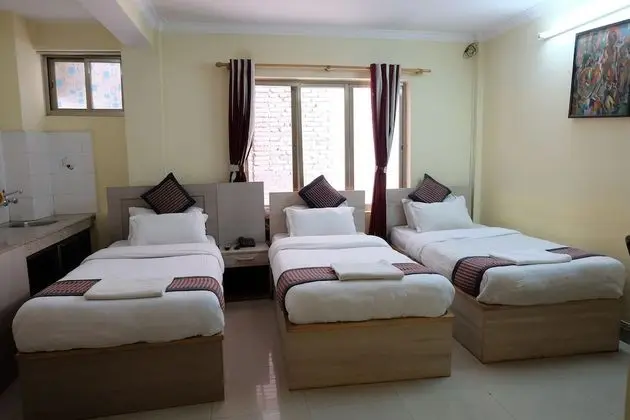 Deluxe Üç Kişilik Oda, 3 Tek Kişilik Yatak