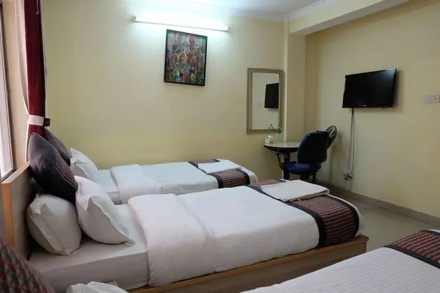 Deluxe Üç Kişilik Oda, 3 Tek Kişilik Yatak