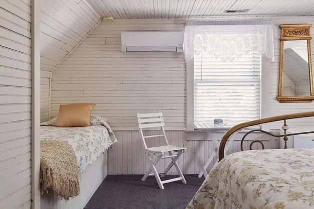 The Isabel Room
