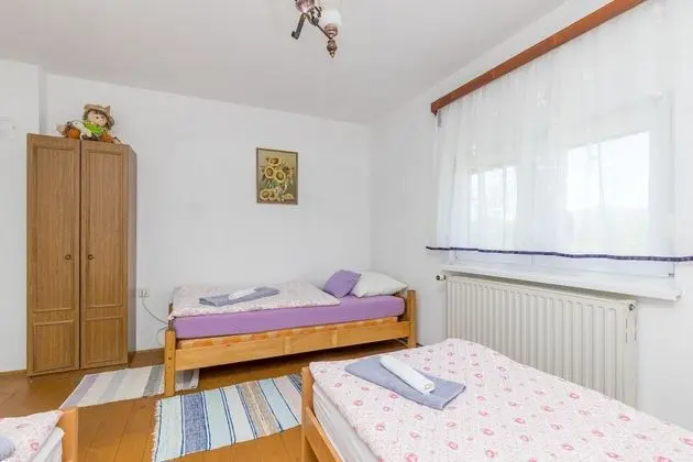 Family Ev, Birden Çok Yatak, Bahçeli (Mountain House Rukavina)