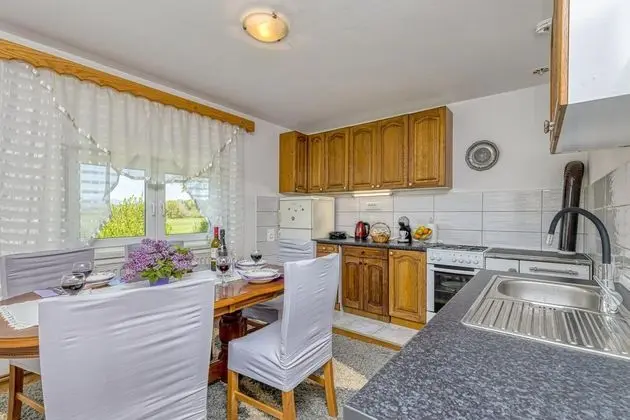 Family Ev, Birden Çok Yatak, Bahçeli (Mountain House Rukavina)