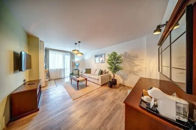 Apart Daire, 2 Yatak Odası, Şömine, Dağ Manzaralı