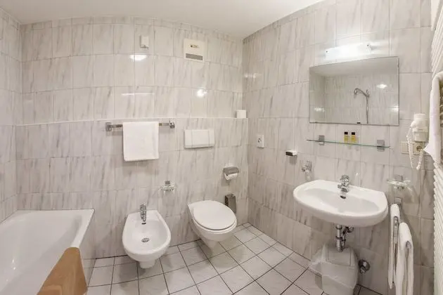 Basic Apart Daire, 1 Çift Kişilik Yatak ve Çekyat, Küçük Mutfak (cleaning fee 50€)