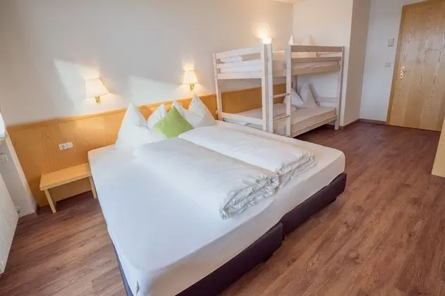 Standard Apart Daire, 1 Çift Kişilik Yatak ve Çekyat, Küçük Mutfak (cleaning fee 60€)