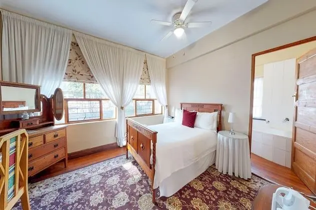 Superior Tek Büyük Yataklı Oda