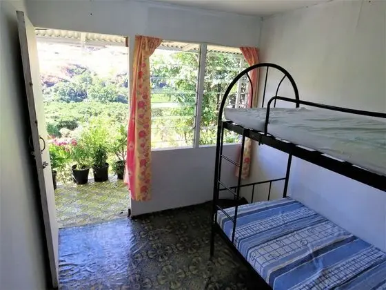 Basic Ortak Ranzalı Oda, 1 Tek Kişilik Yatak, Ortak Banyo, Dağ Manzaralı