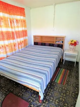 Tek Büyük Yataklı Oda, 1 Çift Kişilik Yatak, Ortak Banyo