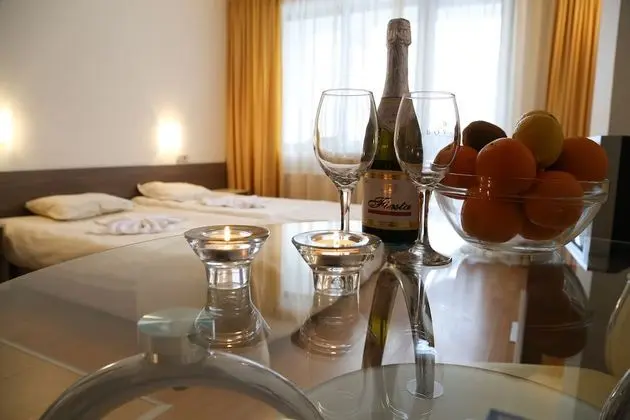 Apart Daire, 2 Tek Kişilik Yatak