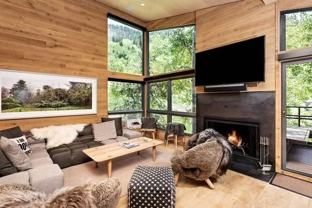 Daire (Mountain Queen #9)