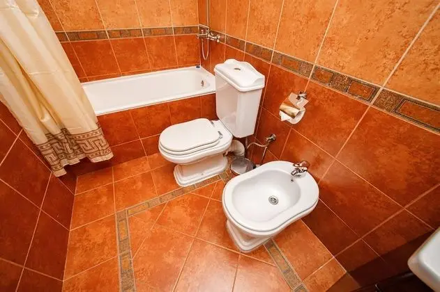 Design Villa (Three-storey)