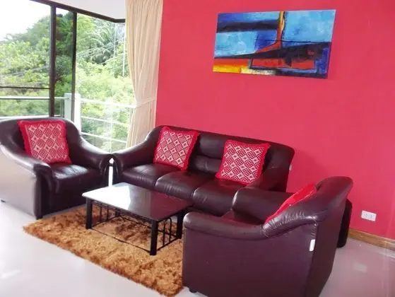 Two-Bedroom Apartment with Seaview