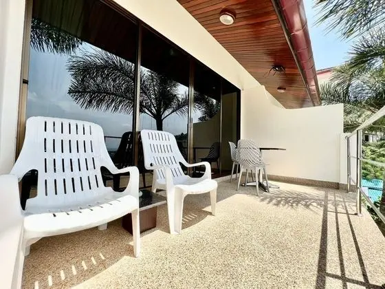 Two-Bedroom Apartment with Seaview