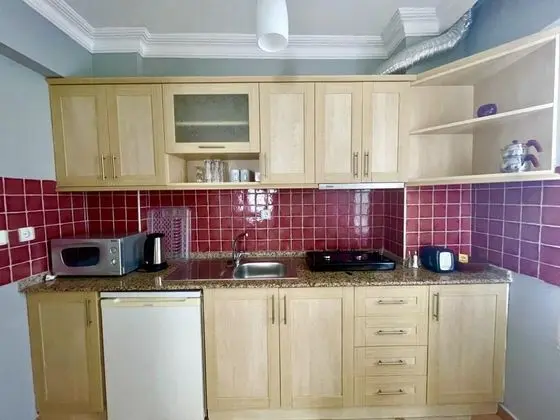 Daire-Tek Yatak Odalı, Dağ Manzaralı