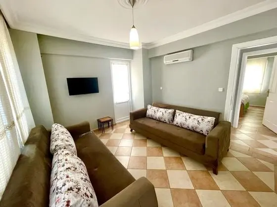 Daire-Tek Yatak Odalı, Dağ Manzaralı