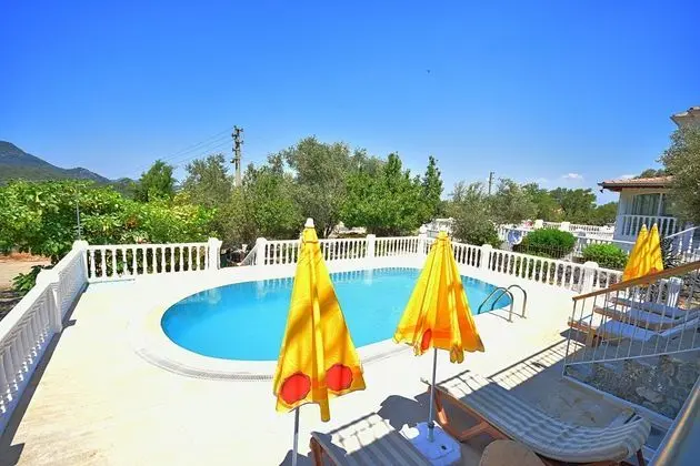 Özel Havuzlu Villa