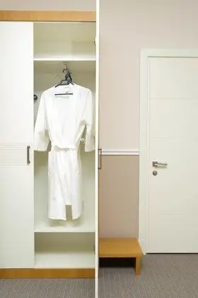 Luxury Tek Büyük Yataklı Oda