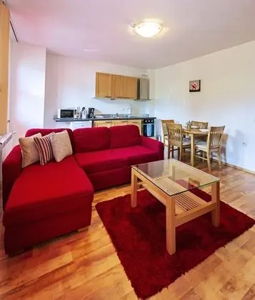 Apart Daire, 1 Yatak Odası, Mutfak (Free Sauna & Jacuzzi)