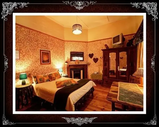 Comfort Tek Büyük Yataklı Oda (Room 2)