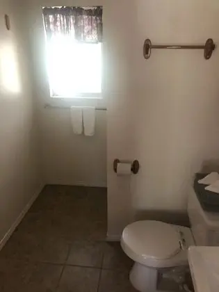 Kulübe, 2 Tek Kişilik Yatak, Buzdolabı ve Mikrodalga, Dağ Manzaralı
