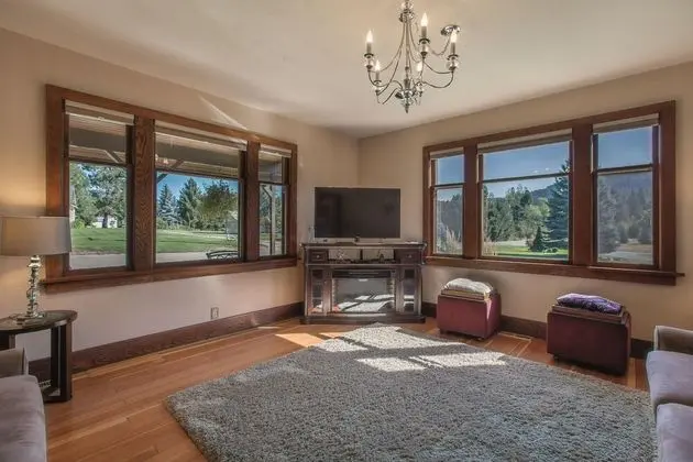 Kulübe, 2 Büyük (Queen) Boy Yatak (Mountain View Cottage)