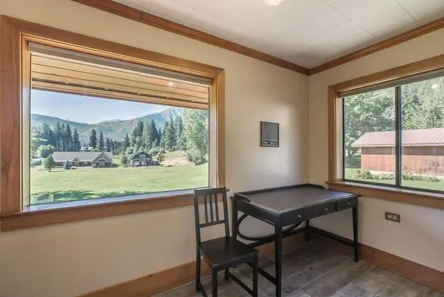 Kulübe, 2 Büyük (Queen) Boy Yatak (Mountain View Cottage)