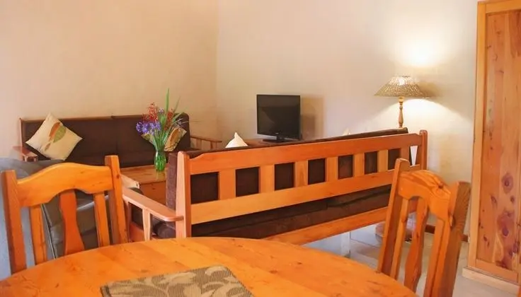 Superior Kır Evi