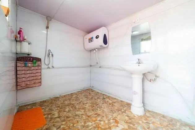 Basic Tek Büyük veya İki Ayrı Yataklı Oda