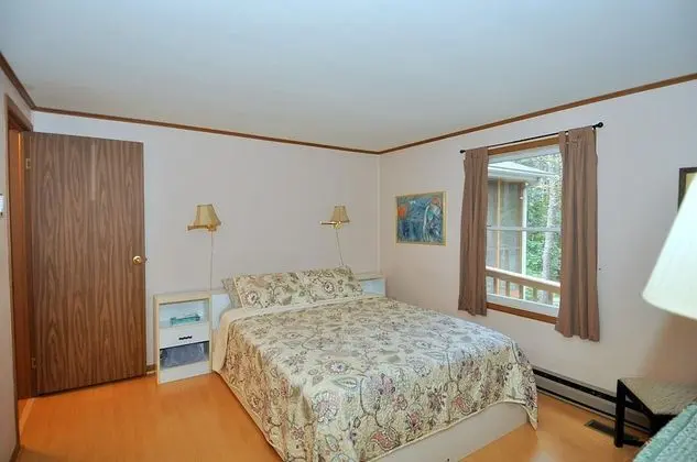 Ev, 2 Büyük (Queen) Boy Yatak, Dağ Manzaralı (Mountain View Hideaway-87 Creekview)