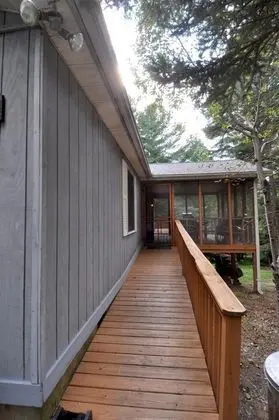 Ev, 2 Büyük (Queen) Boy Yatak, Dağ Manzaralı (Mountain View Hideaway-87 Creekview)