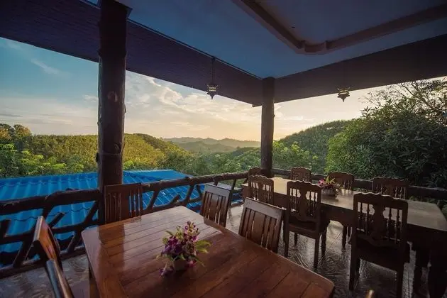 Family Oda, Veranda, Dağ Manzaralı