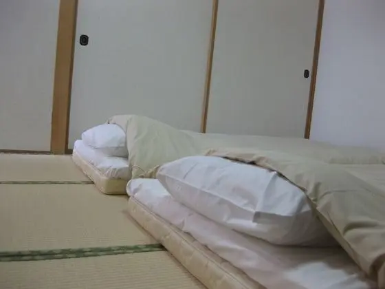 Ev (3 Bedroom & 1 Tatami Room)